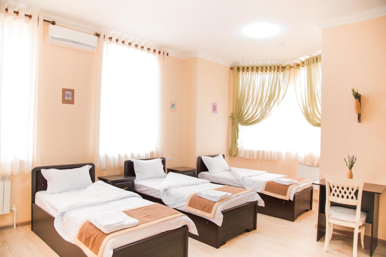 Casa De Higos Bed & Breakfast Самарканд Екстериор снимка